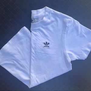 Adidas Originals Essentials T-Shirt